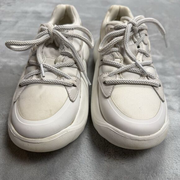 UGG Women’s Size 6.5 CA805 Low Top Sneakers White Leather Mesh Chunky Casual Sho - Picture 10 of 10